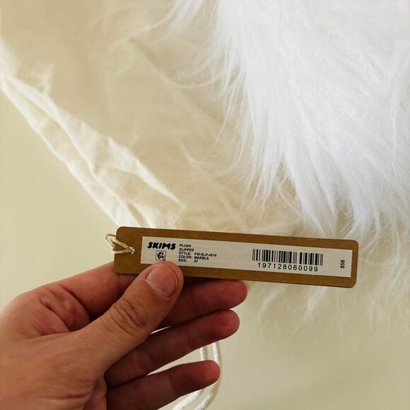 NWT Skims Bunny Slippers - Picture 4 of 4